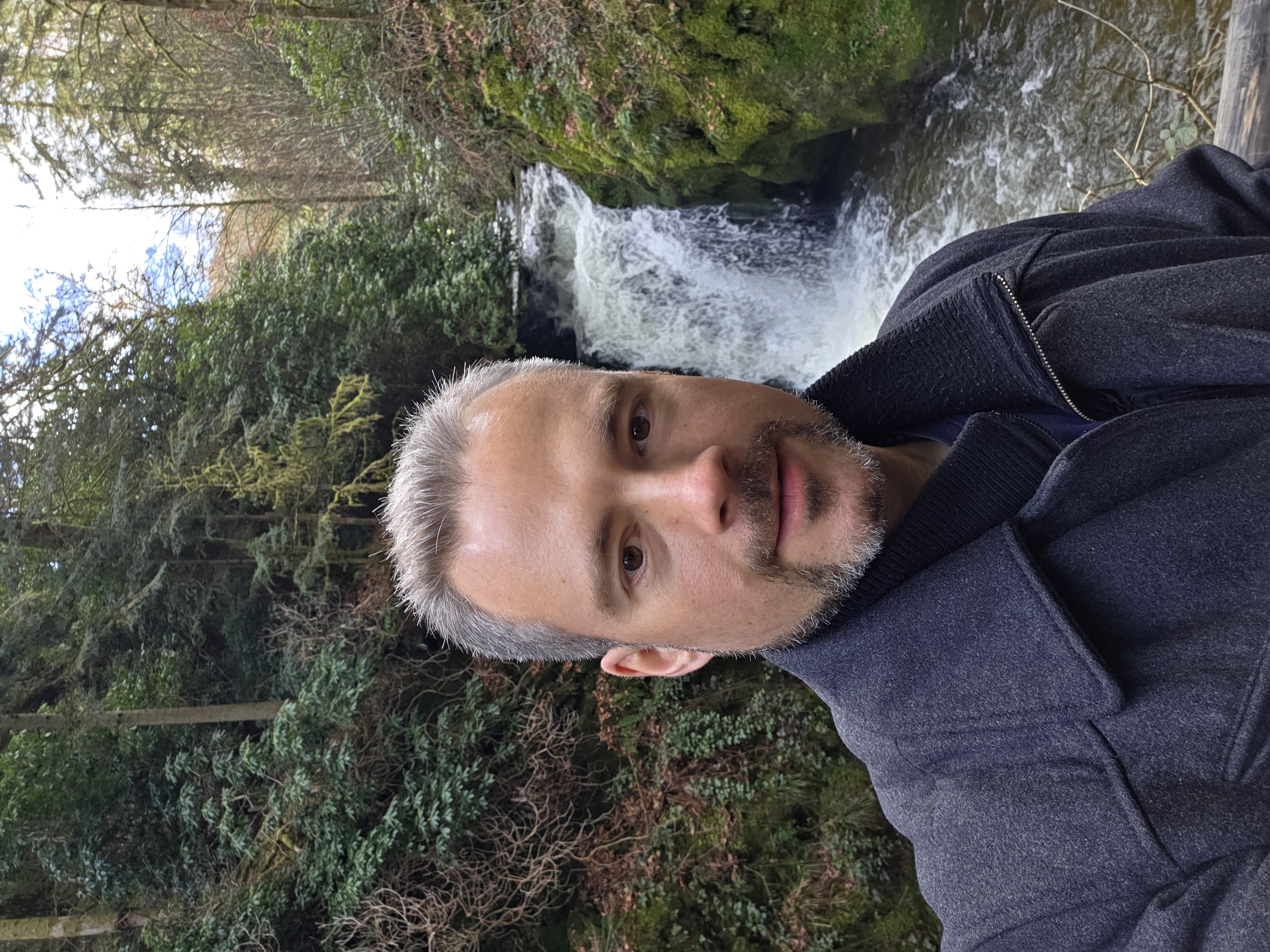 Andreas Seiler am Wasserfall